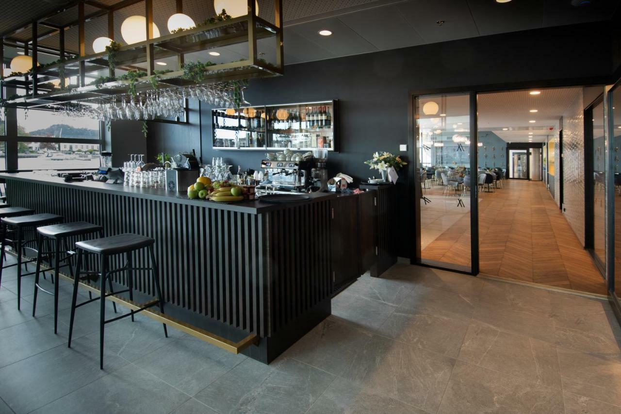 Mandal Hotel 외부 사진